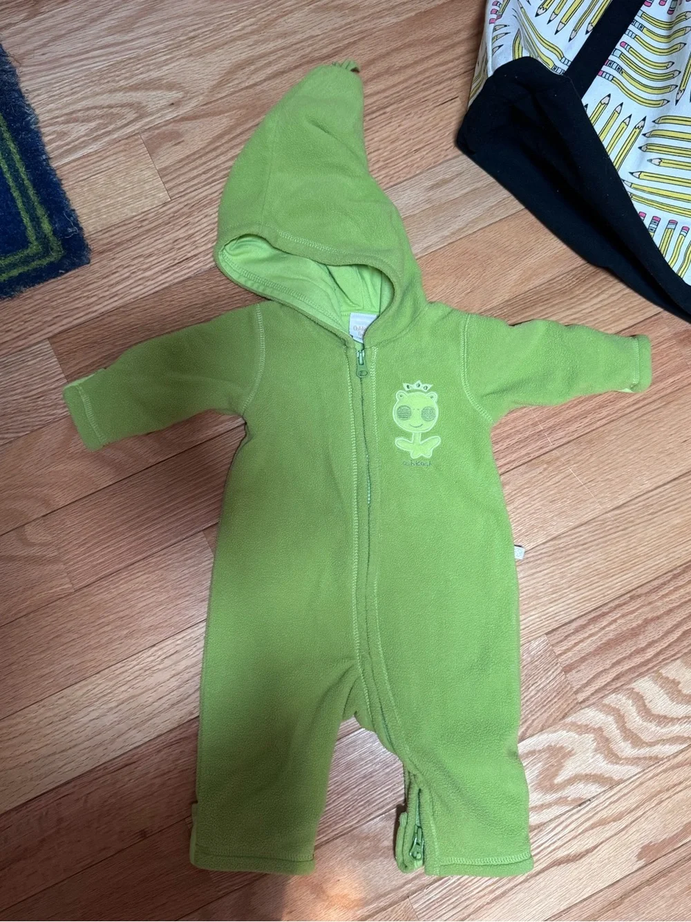 VINTAGE OSHKOSH BABY ALIEN ONE PIECE GREEN M(3/6)
